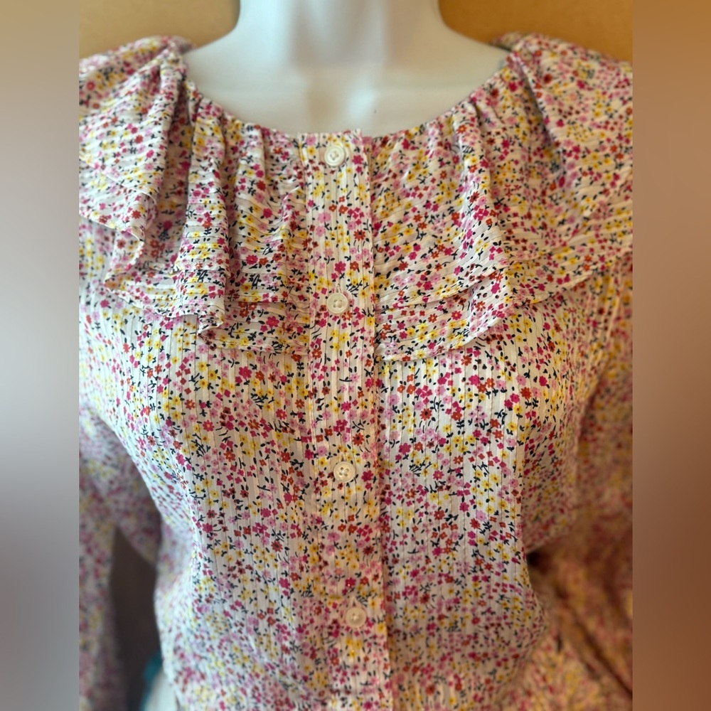 J. CREW Floral Ruffle Button down Blouse  SzM